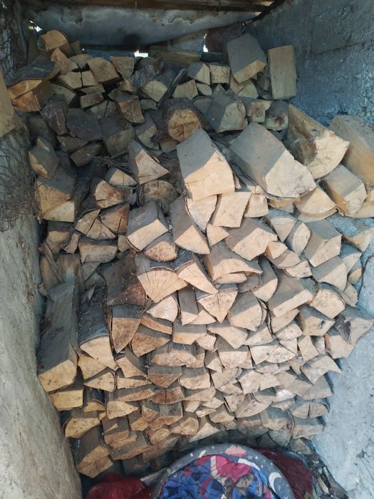 Lemne de foc gata crăpate  bujac arad