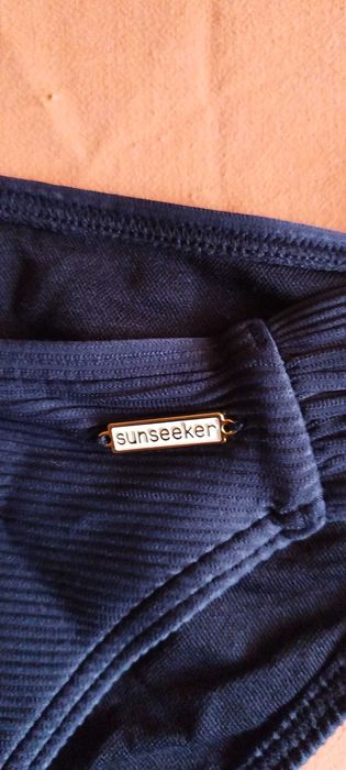 Slip baie negru de la: Sunseeker. Marimea: EUR: 36. Purtat o sing data