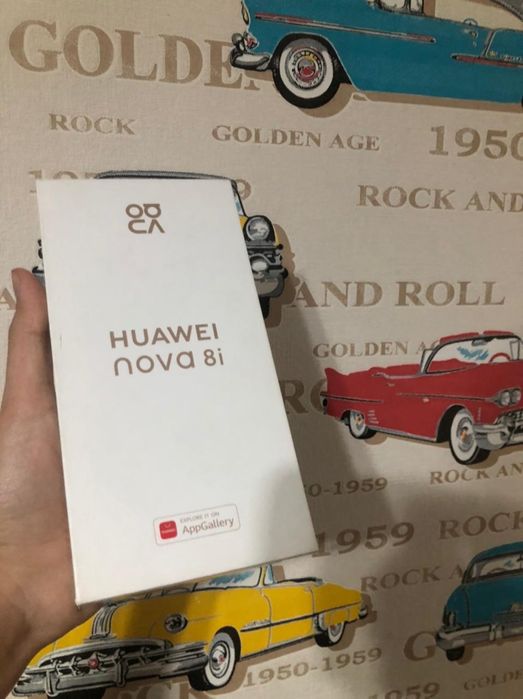 Продам HUAWEI NOVA 8i, 128GB