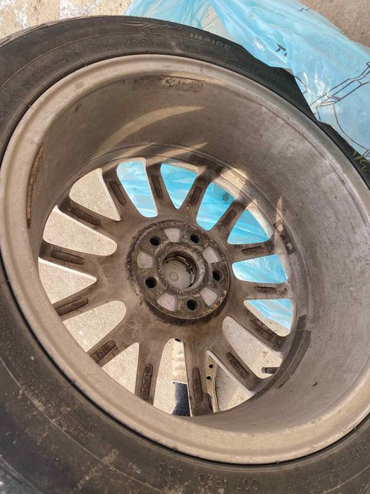 Продавам 4 броя оригинални алуминиеви джанти на фолксваген