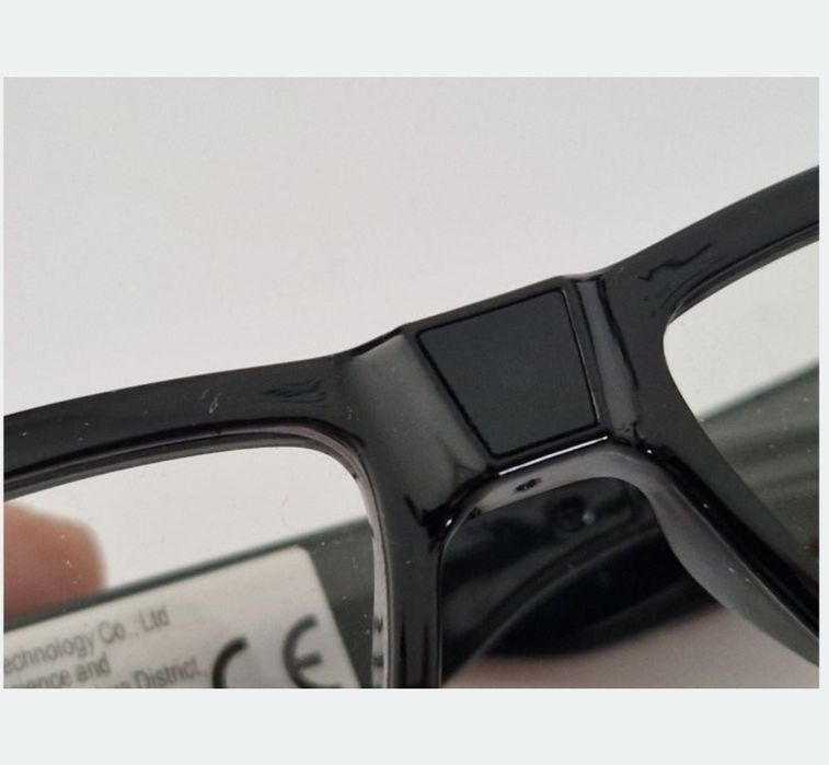 Canera spion - ochelari cu slot de card de memorie