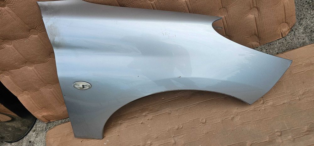 Aripa dreapta fata Peugeot 206 Plus 2009 / 2010 2011 Piatra Neamt