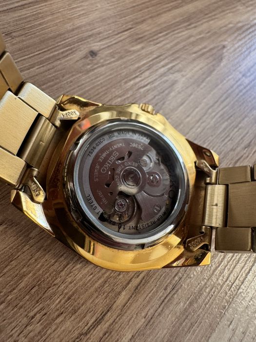 Seiko 5 Sports Automatic – Gold, 23 jewel