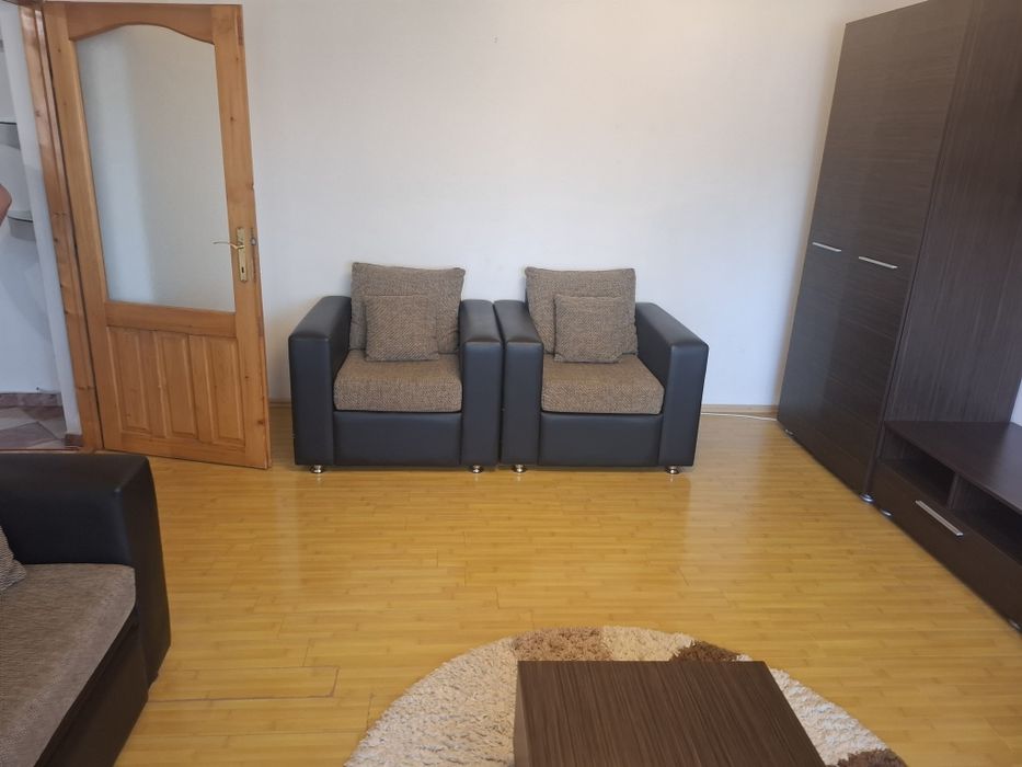 De închiriat apartament 2 camere Bucovina