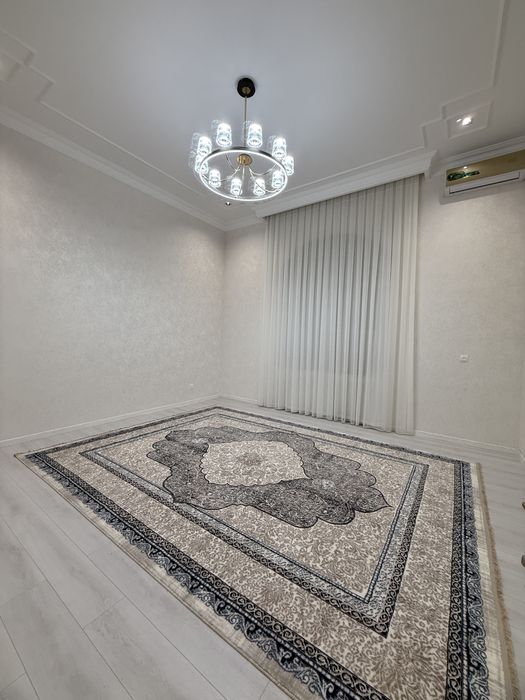 Иззада котта ховли сотилади