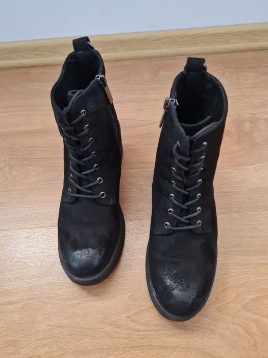 Дамски черни боти