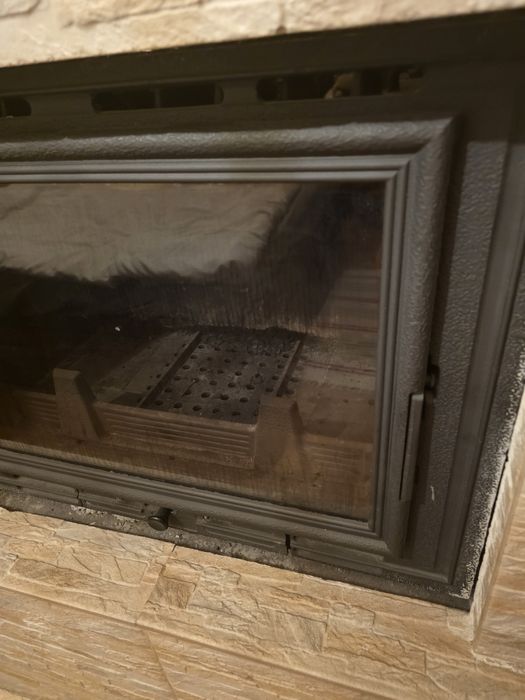 Focar semineu fontă