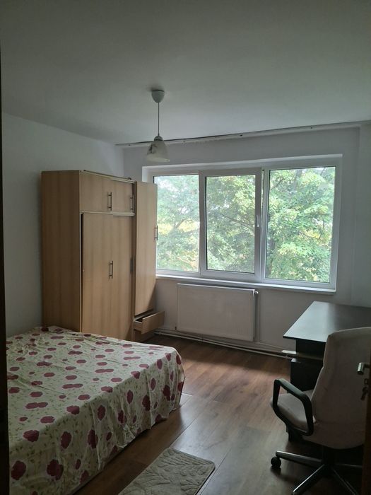 Vand apartament 2 camere