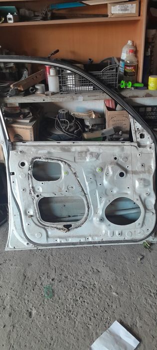 Водителская дверь от Prado