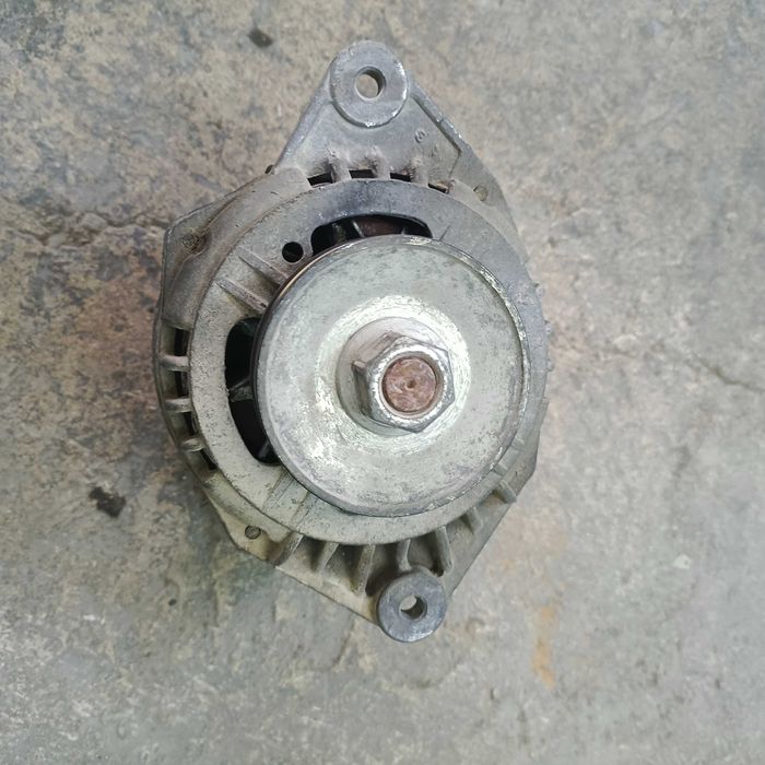 Генератор на ниву 2121