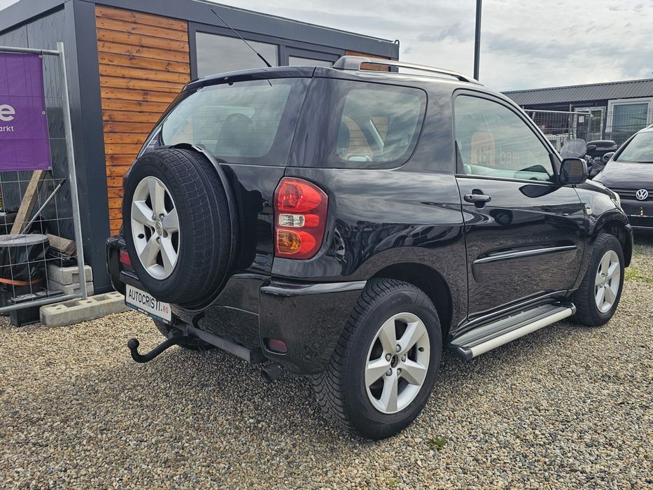 Toyota Rav4 2.0Diesel 4x4 ,Clima  Pilot, Piele Jante  Cârlig  Posibil rate ***
