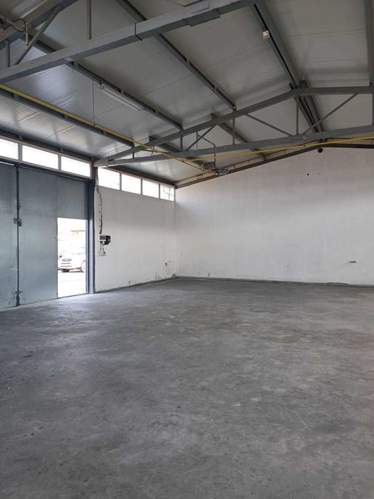 Дава се под наем Склад в с. Нови хан, Област София-област - 186 кв.м за 720 € - Снимка #1