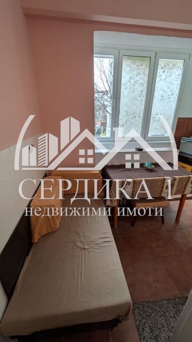 Дава се под наем Двустаен апартамент в София, Свобода - 65 кв.м за 348.84 € - Снимка #2