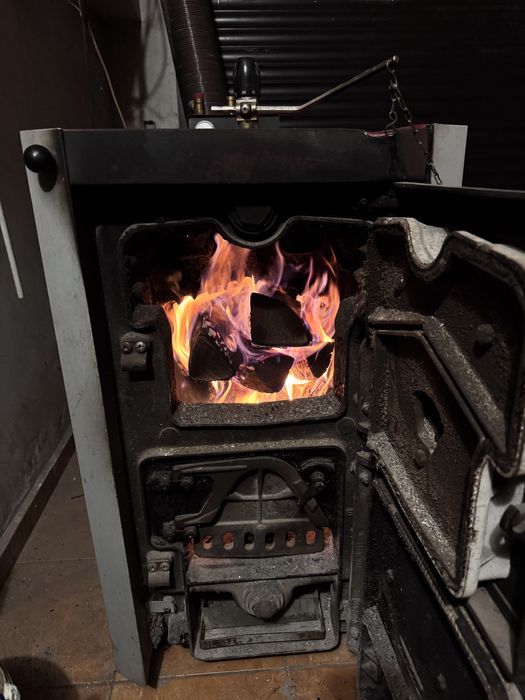 (REZERVATA) Centrala pe lemne VIADRUS