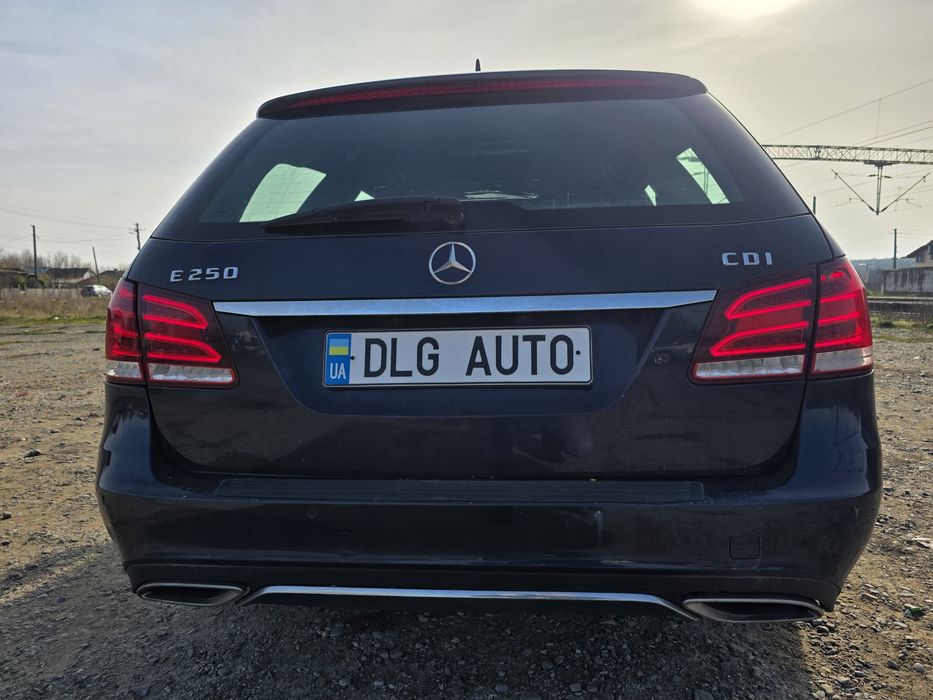 Bara Spate Mercedes W212 890 Facelift