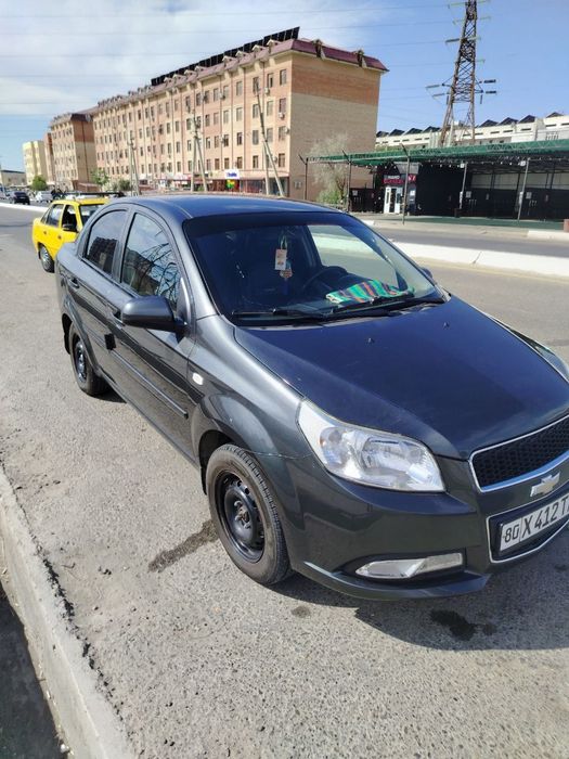 Срочно продам машину