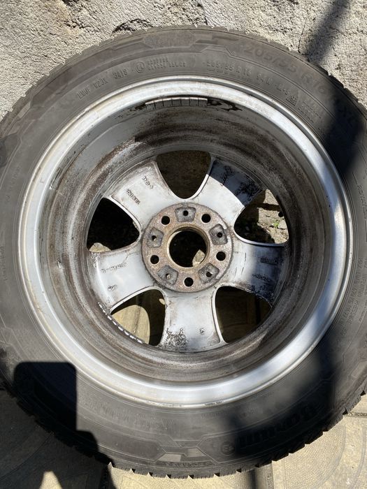 Гуми с джанти за БМВ 1