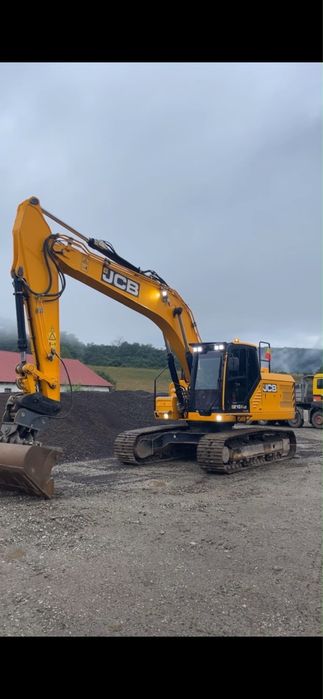 Inchiriem excavator 24 tone / buldozer/ dumper 6x6
