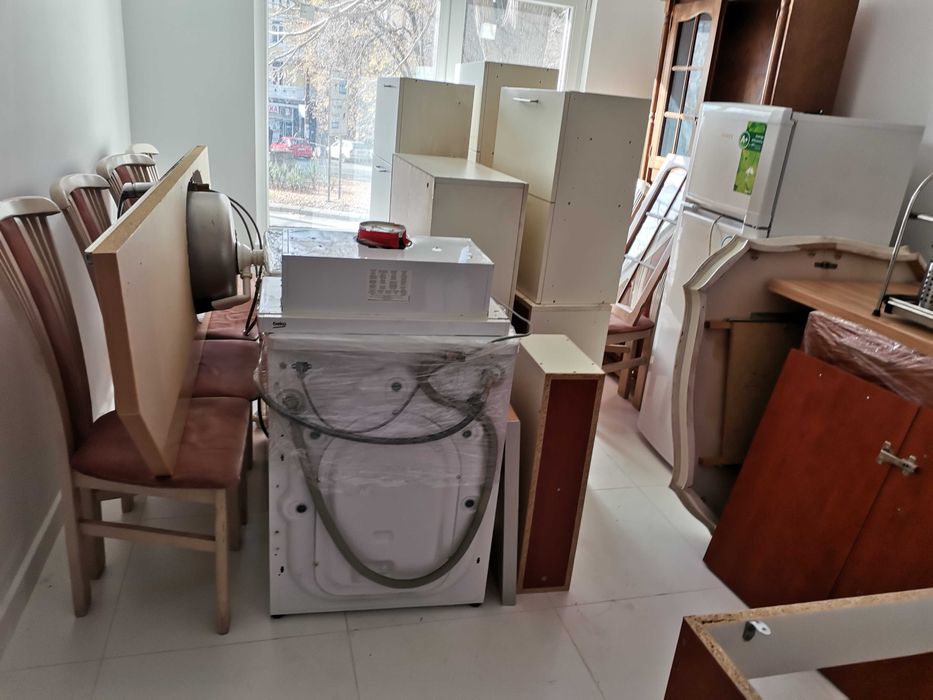 Разглобявяне, пренасяне, сглобяване, изхвърляне на мебели.