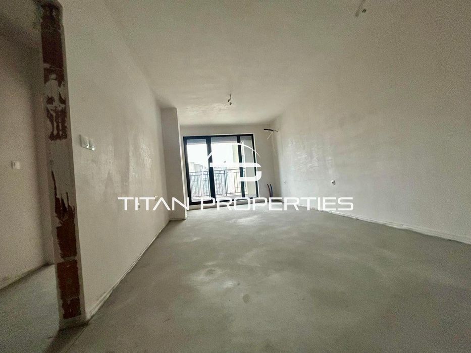 Двустаен апартамент за продажба в жк. Тракия