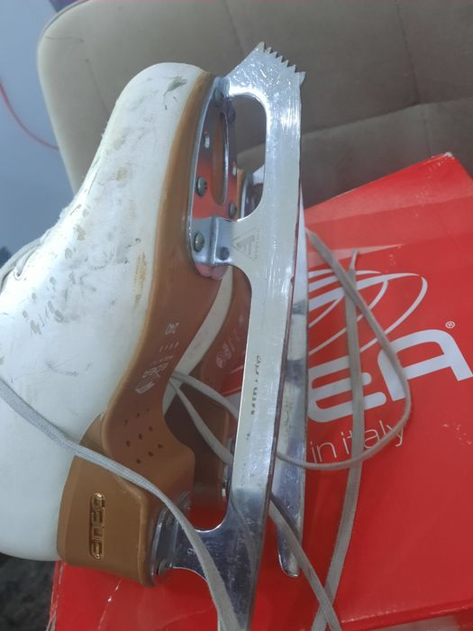 Продам коньки Edea overture, 240 размер