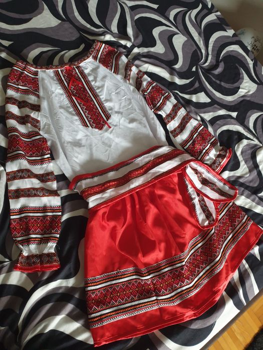 Costum popular 11-14ani nou