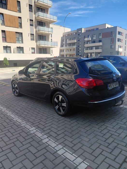 Opel Astra J 2014 1.7 cdti