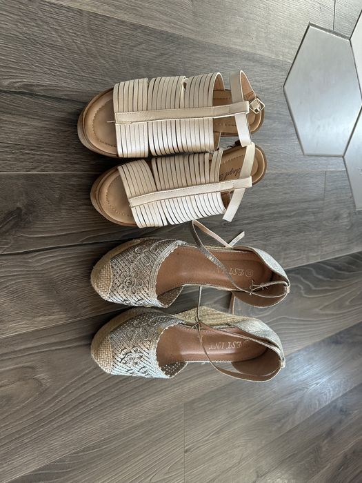 Sandale nr 37 de vanzare 35 Ron/pereche