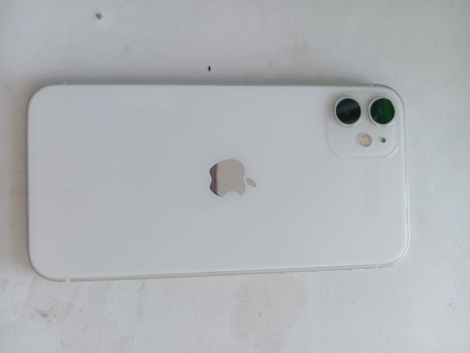 IPhone 11 белый 64гб