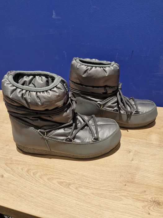 Ghete Moon Boot mărimea 36