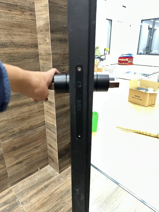 Установка скрытых дверей