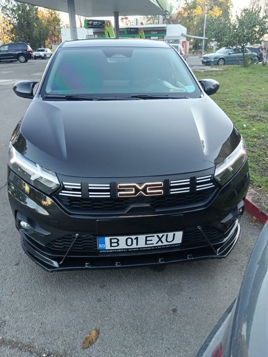 Sigla luminoasa Dacia