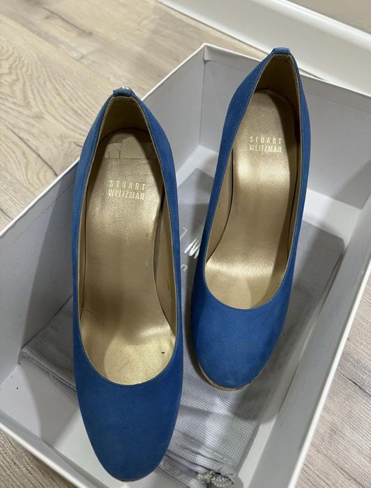Stuart Weitzman >
Туфли 37.5