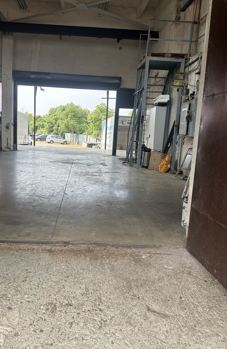 Дава се под наем Склад в Дупница - 400 кв.м за 204 € - Снимка #3