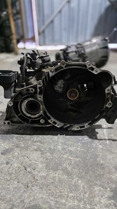 Скоростна кутия за KIA Sportage 2.0CRDi 4x4/ КИА Спортийдж 2009г