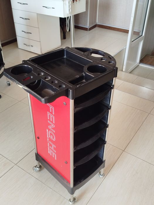 Kelin kuylak salonidan kreslo stol pomochnisa kelin kuylaklar sotiladi