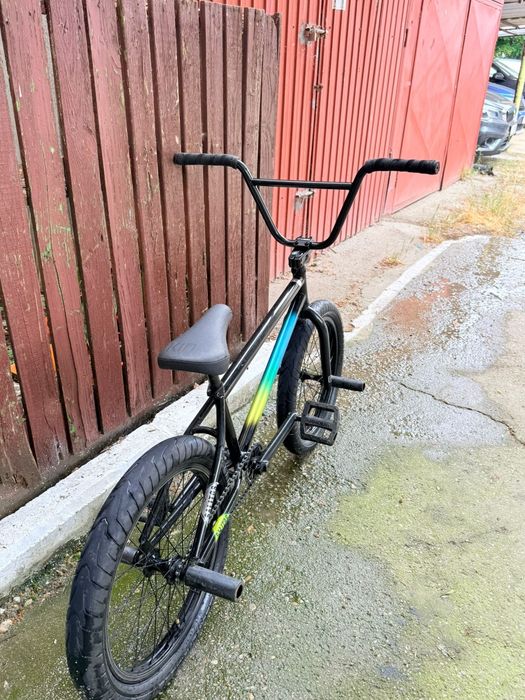 Bicicleta BMX Kink 20' DIRT 2023