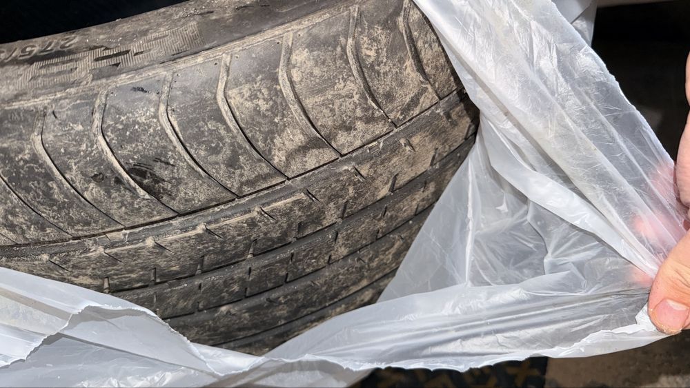 Диски с резиной BMW 5X112 R20