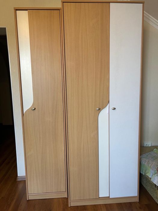 Продам детскую мебель для школьника