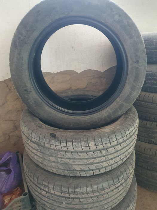 Treker 2 radnoy ballon sotiladi 215/55/17