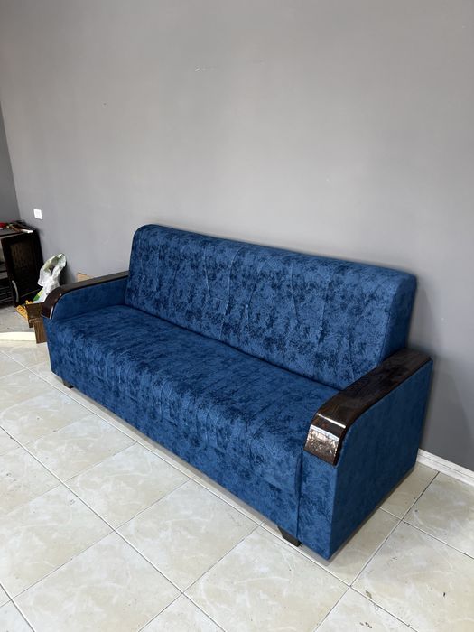 Divan yangi holati va sifati alo darajada