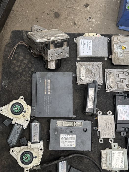 Части за Mercedes w221 s500