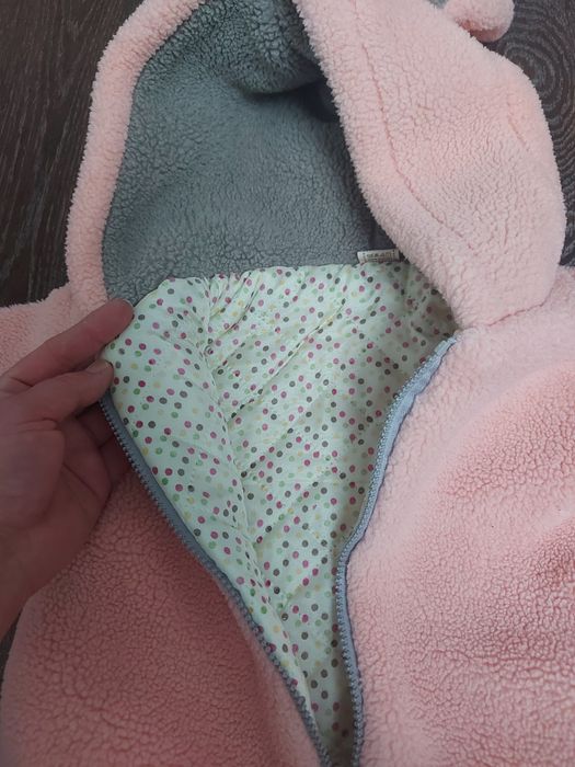Продам детские вещи