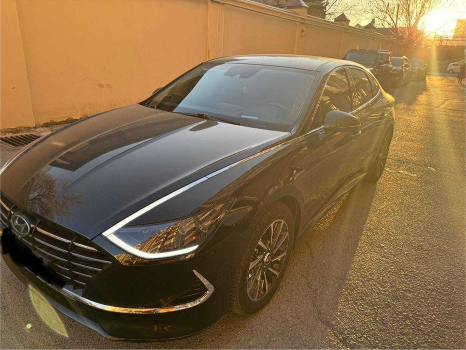 Hyundai Sonata 2020 - 2.5L 25000$