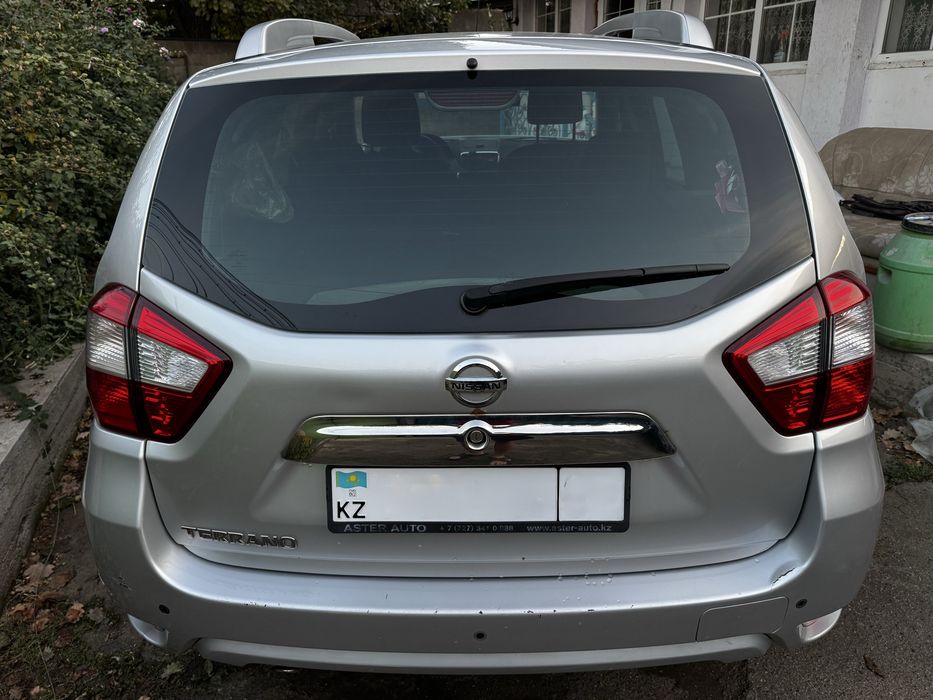 Nissan Terrano 2017 2.0 AT