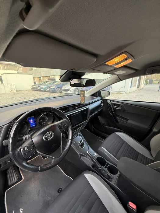 Închirie/Ramanere Toyota Auris 2018 hybrid UBER/BOLT