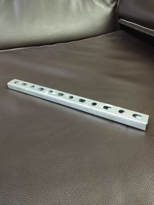 Траверса перфорированная монтажная 25*15