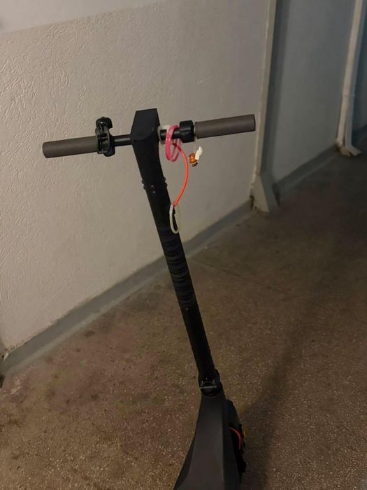 Vand trotineta electrica xiaomi si bicicleta velors