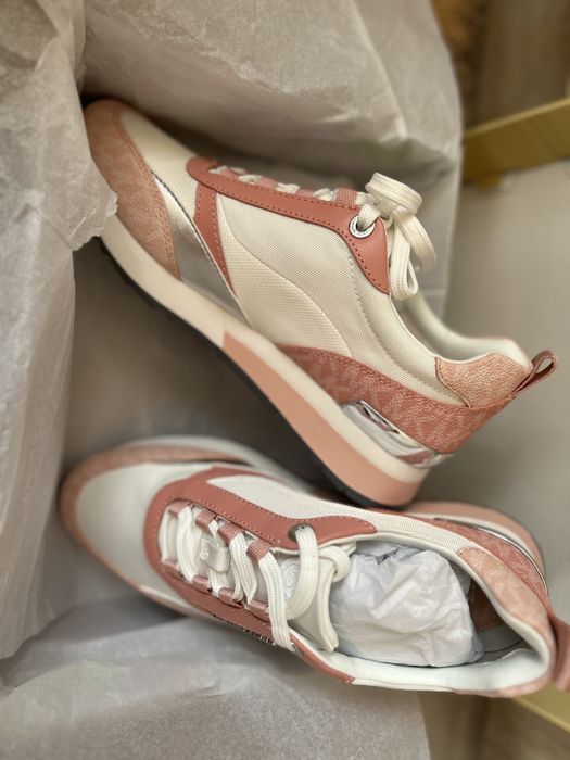 Michael Kors нови сникърси 37