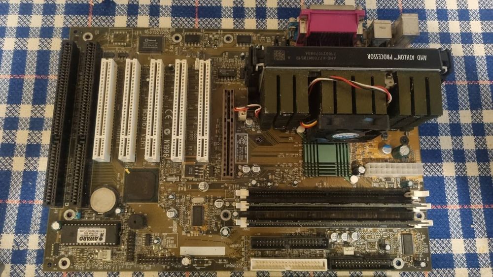 Kit Alienware Area 51 - Decembrie 1999